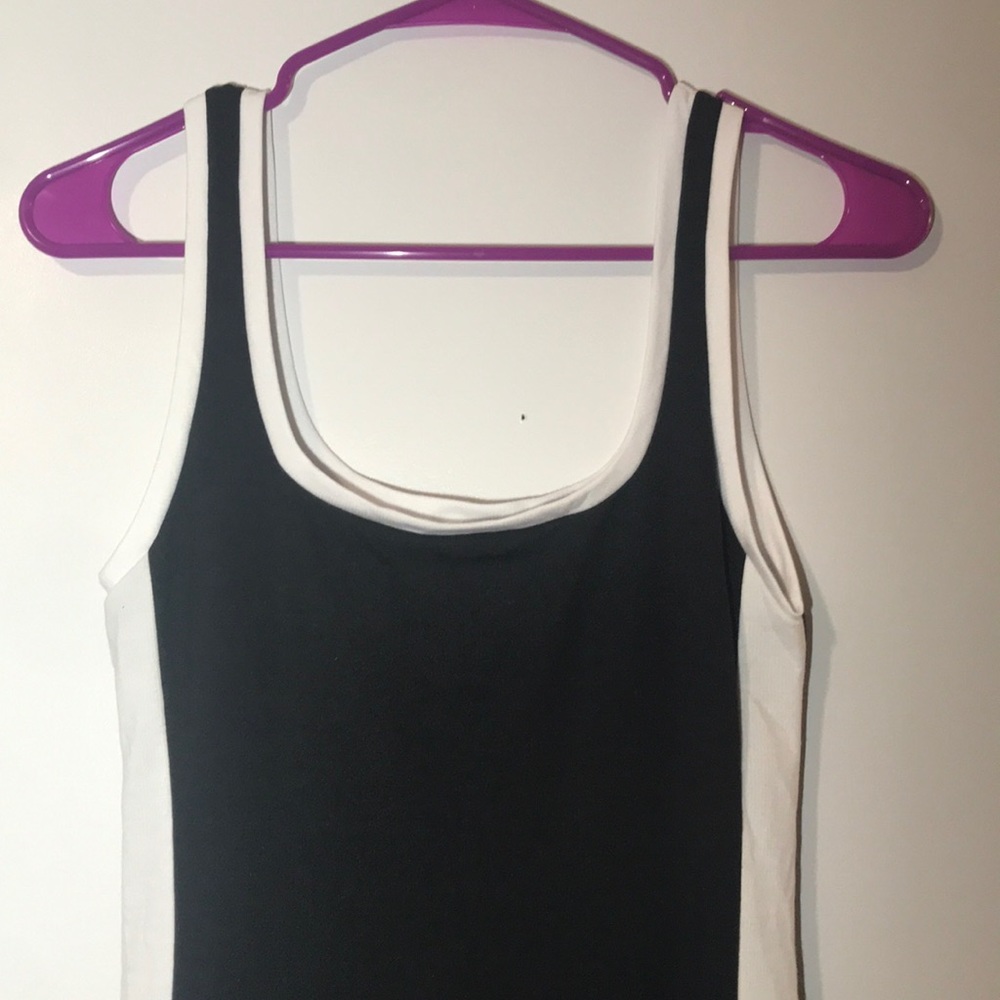 Zara Bodycon⚪️⚫️ - Picture 2 of 4